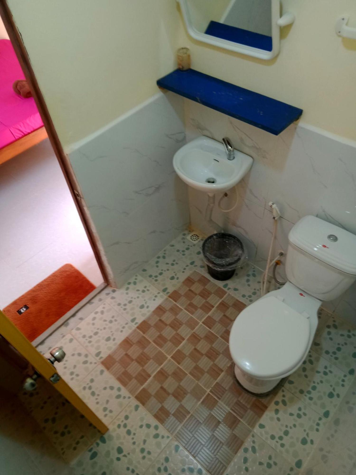 Baloo Guesthouse ロンサレム島 エクステリア 写真